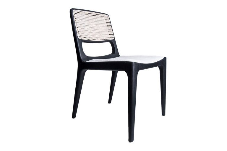 Cadeira Nadi sem braços (palha rattan e estofada)